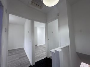 Photo 17- click for photo gallery